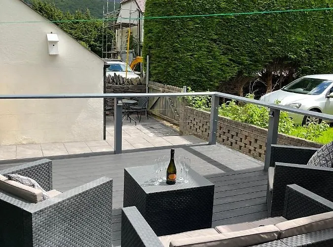 4-6 Guests In Centre Location With Stunning Views